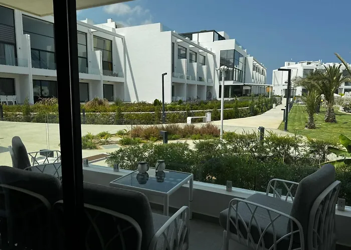 Maldives Κερύνεια